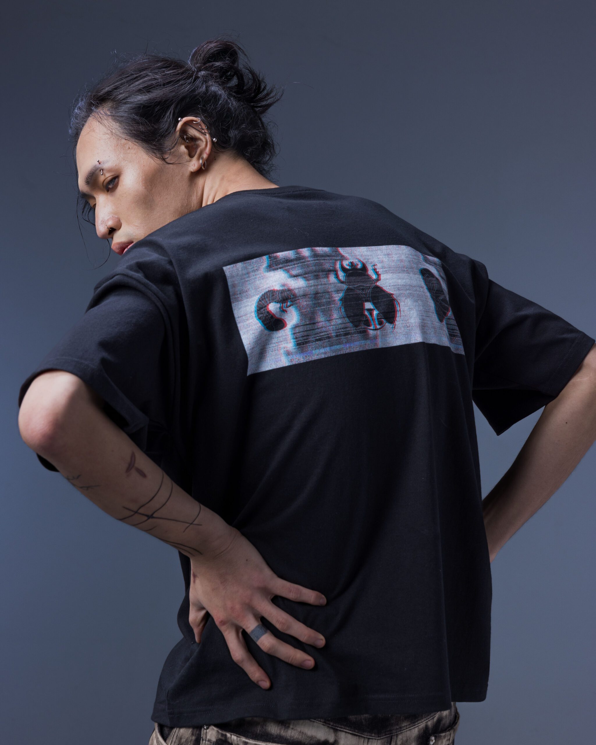 202504050332 Scarab Graphic T-Shirt(black)
