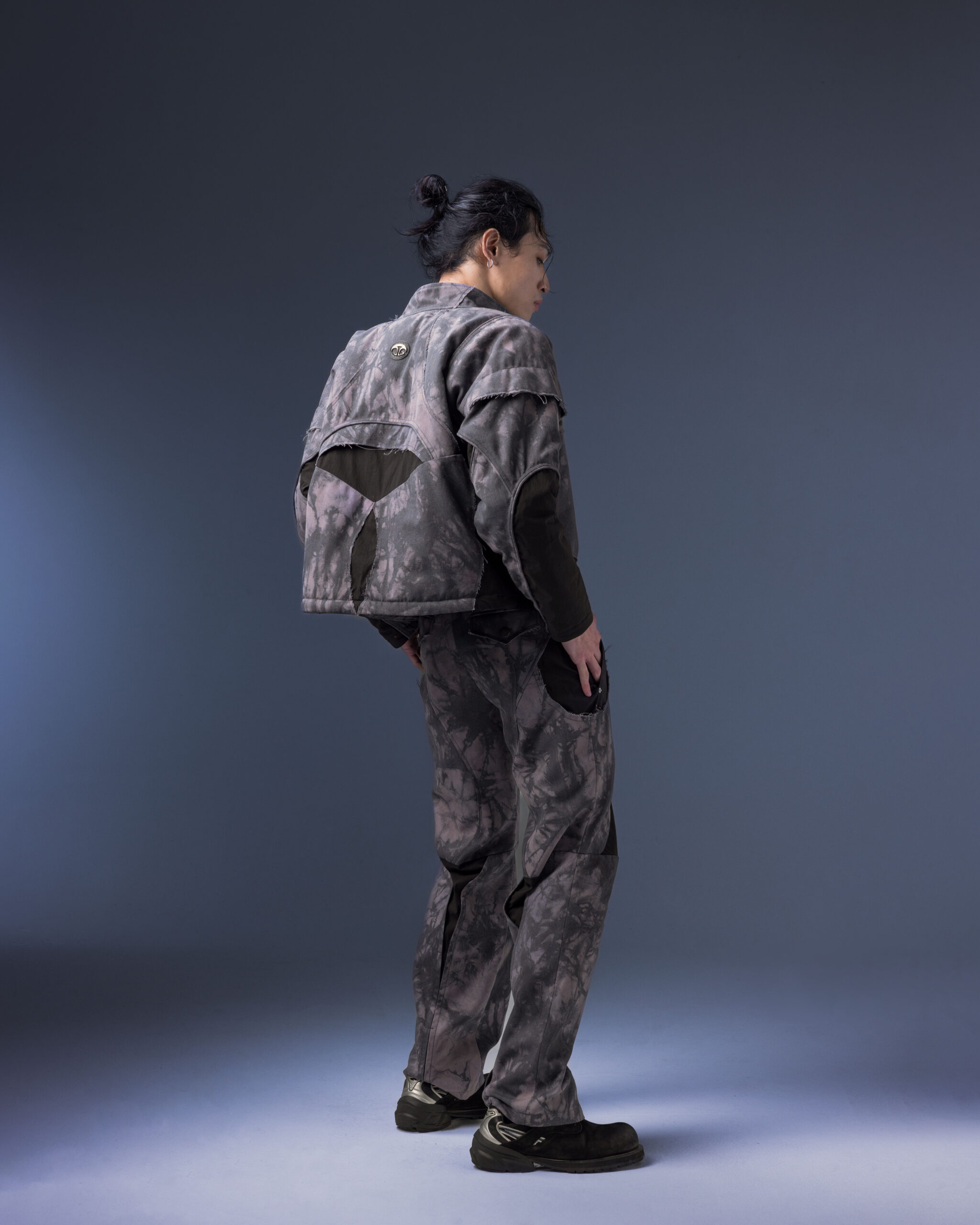 202504050362 Biomimetic – Scarab Tank Jacket