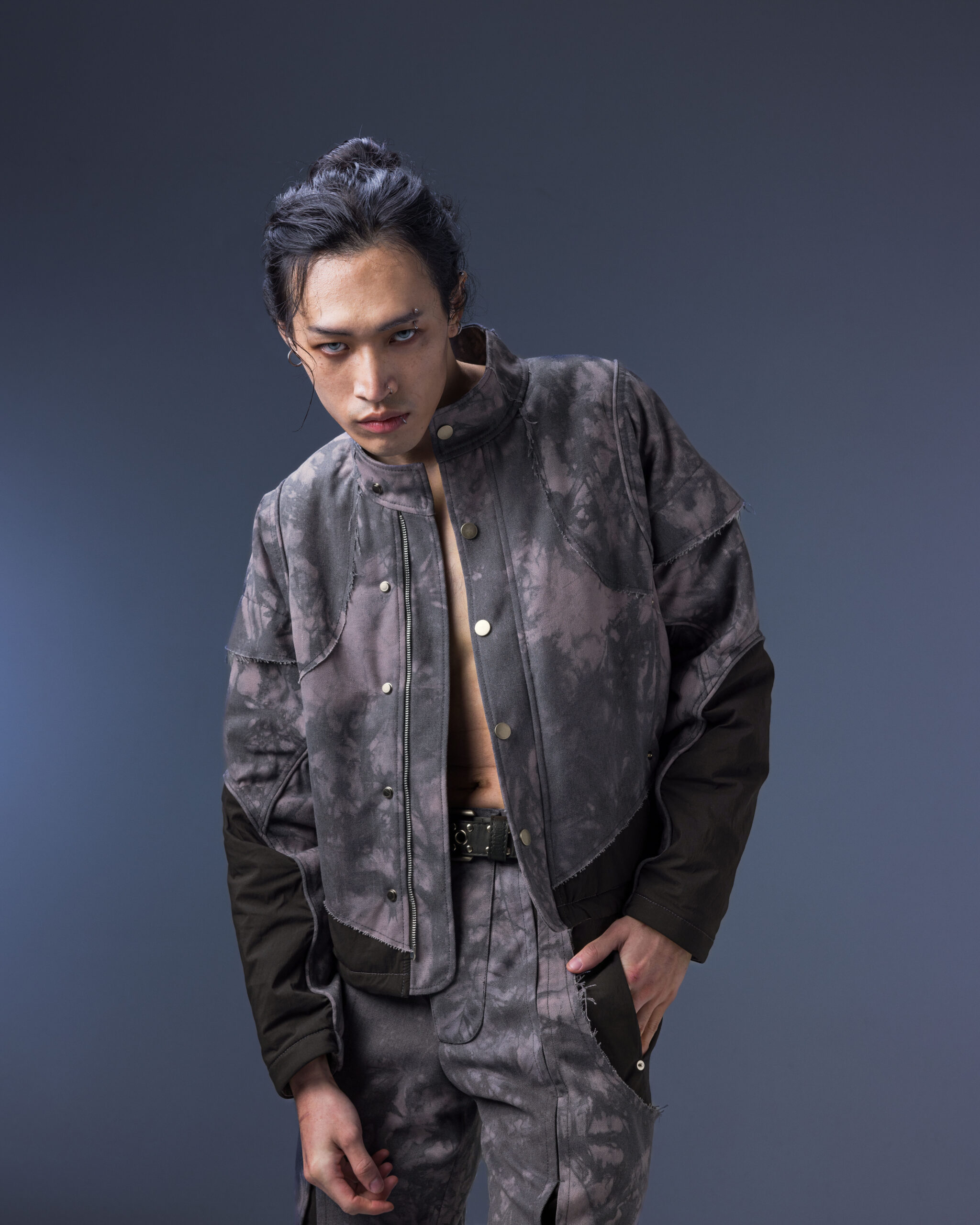 202504050462 Biomimetic – Scarab Tank Jacket