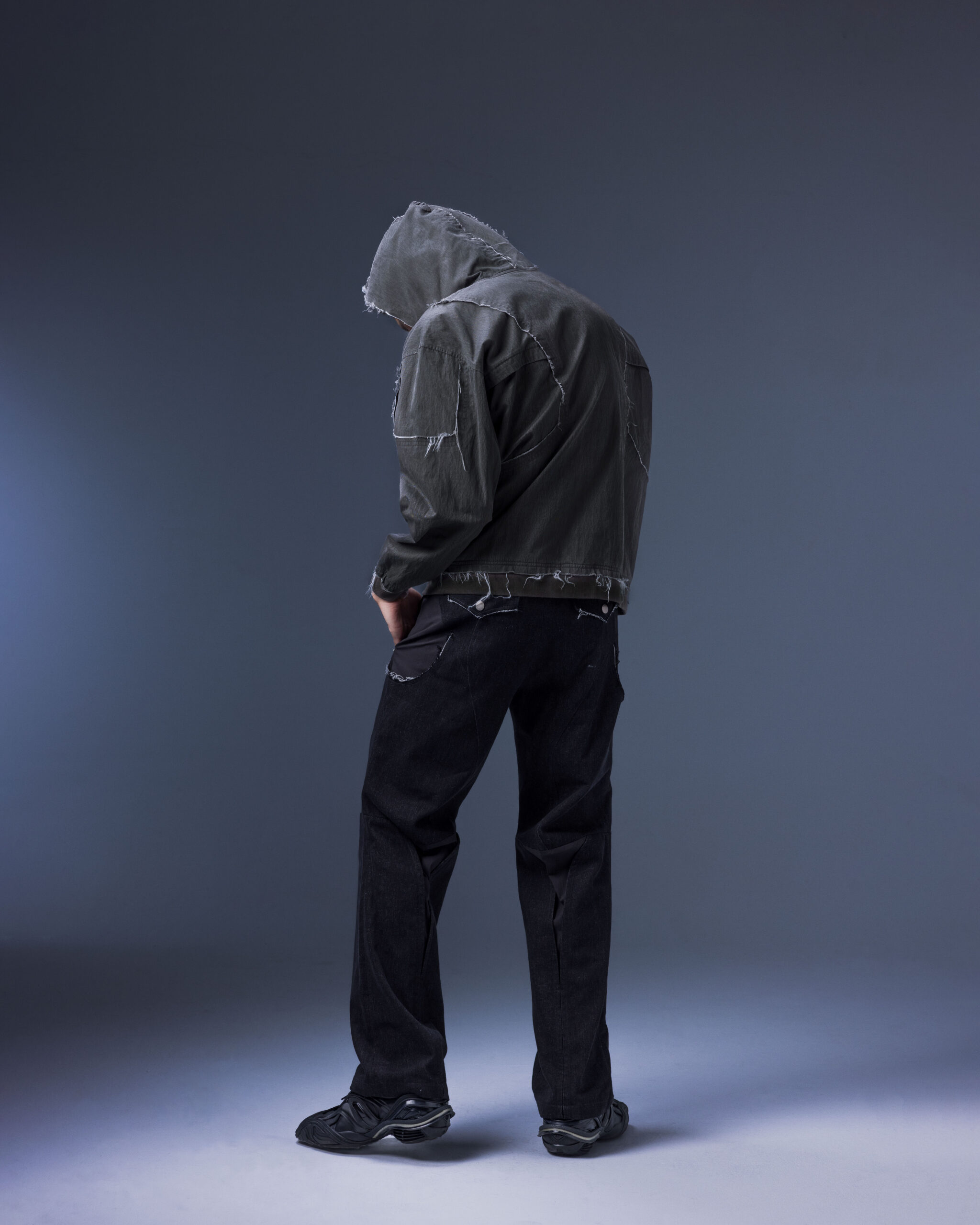 202504050821 Biomimetic – Appendicular Structure Straight Pants(black)