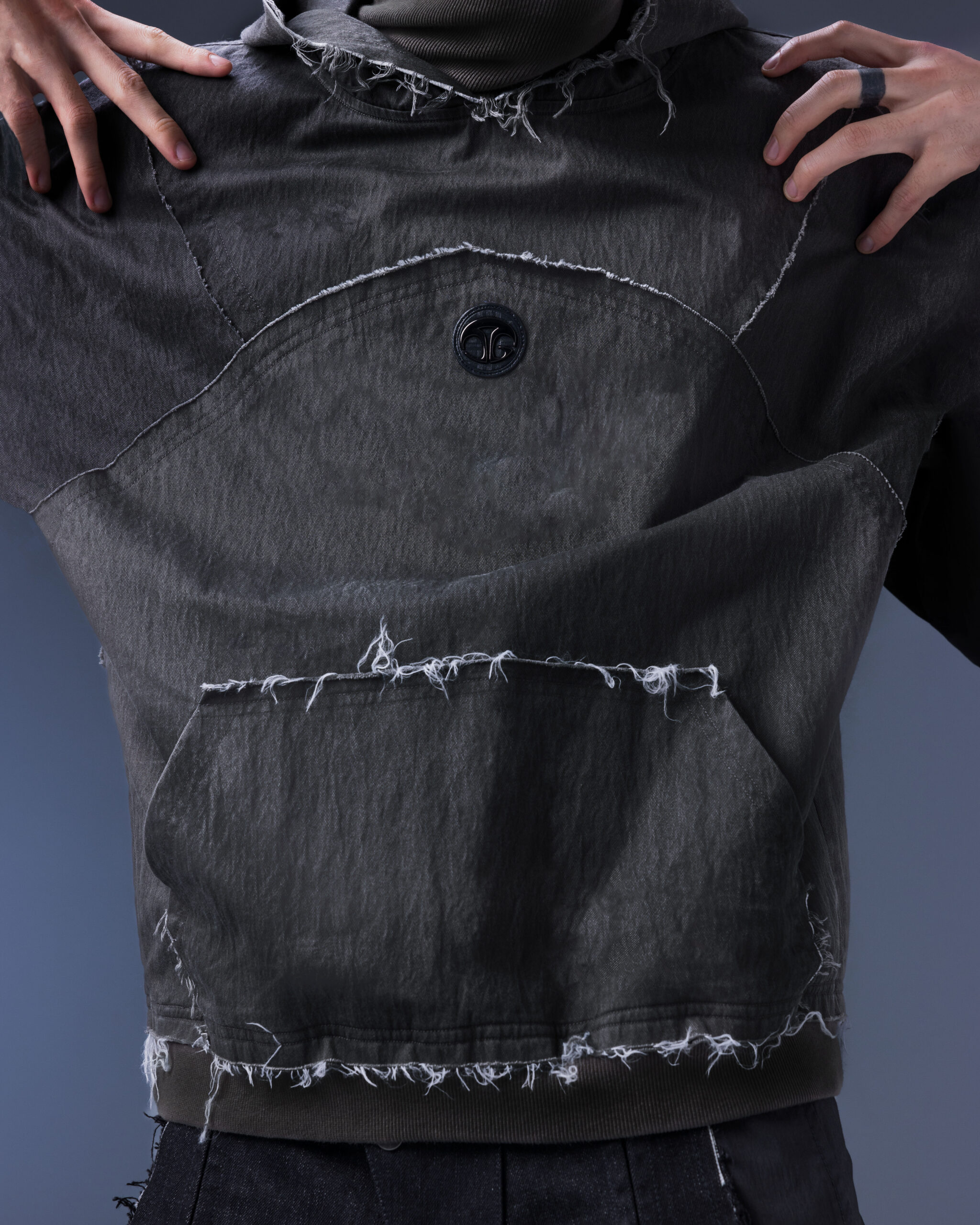 202504050888 Modular – Clypeus Hooded Top(iron gray)