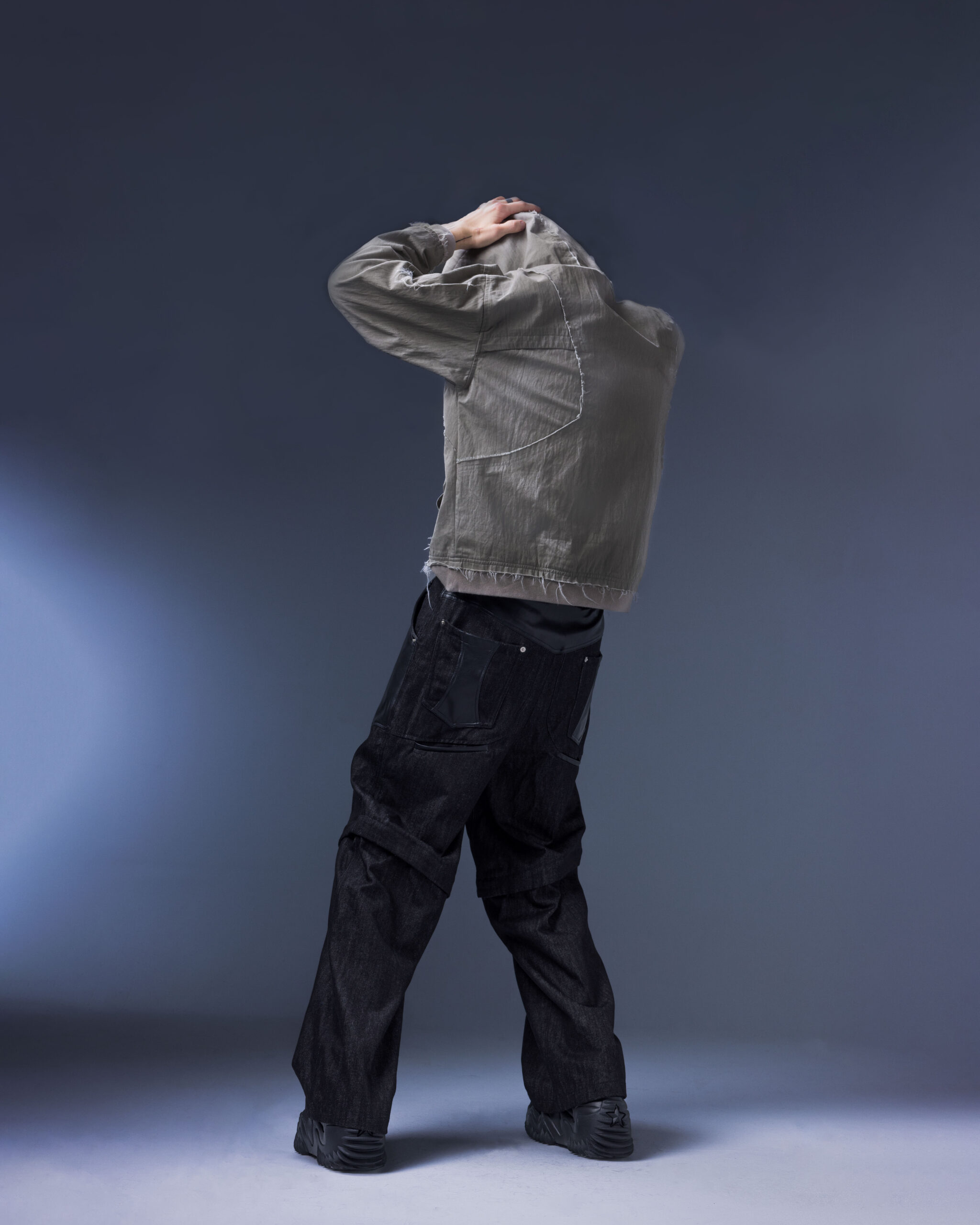 202504051092 Evolution – Membranous Wing Paneled Wide Denim(black/Leather Spliced)